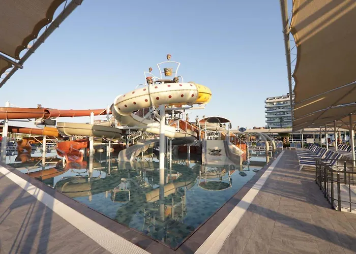 Otel Dream Water World