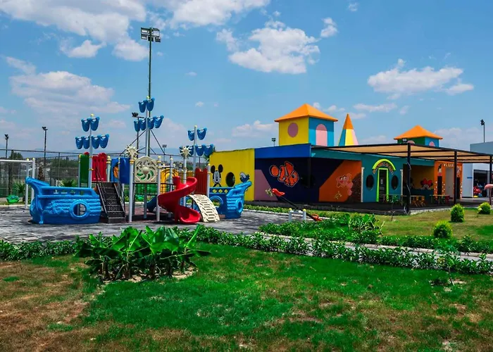 Dream Water World 5* Side