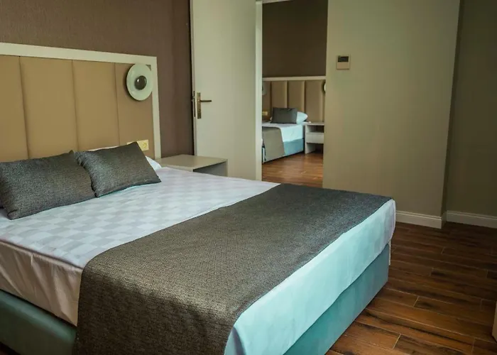 Dream Water World 5* Side