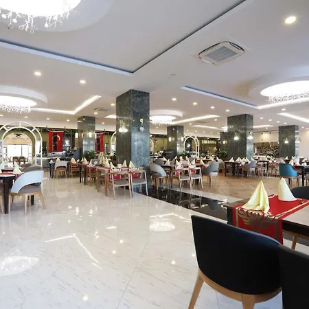 Dream Water World Готель