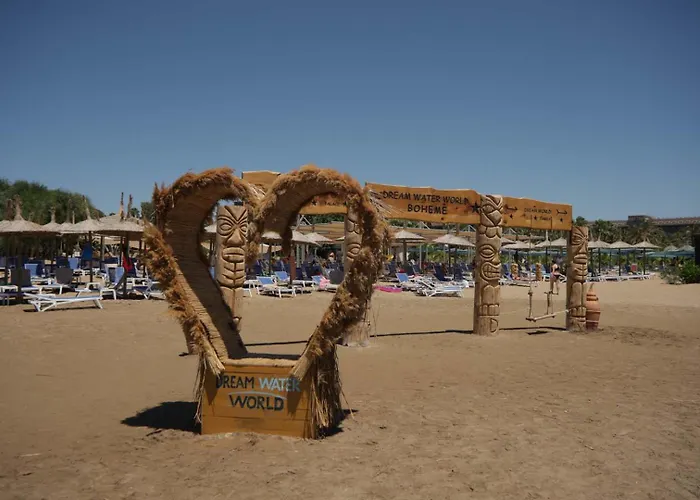 酒店 Dream Water World