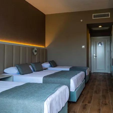 Dream Water World Hotel Side