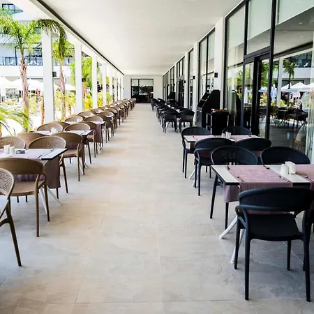 Dream Water World Side